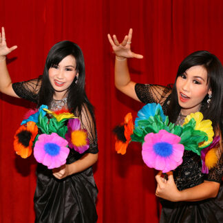 The Bowing Flower by Tora